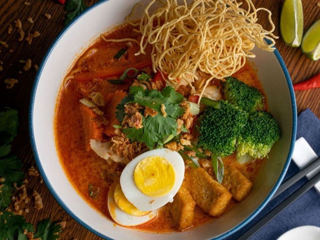 Khao Soi curry noodles soup