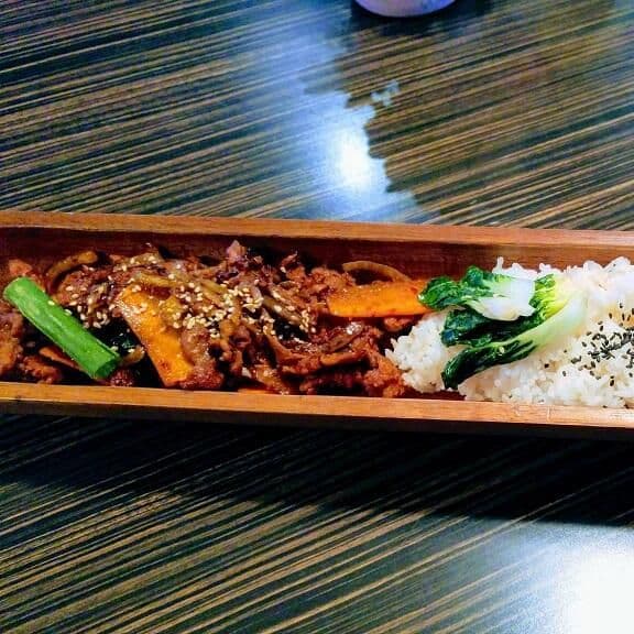 jeyuk porc épicé bol / jeyuk spicy pork bowl