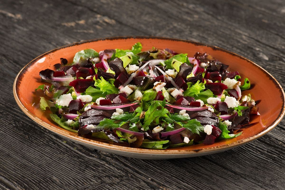 Beet & Goat Cheese Salad