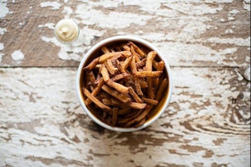 Petite frites et mayo Béarnaise
