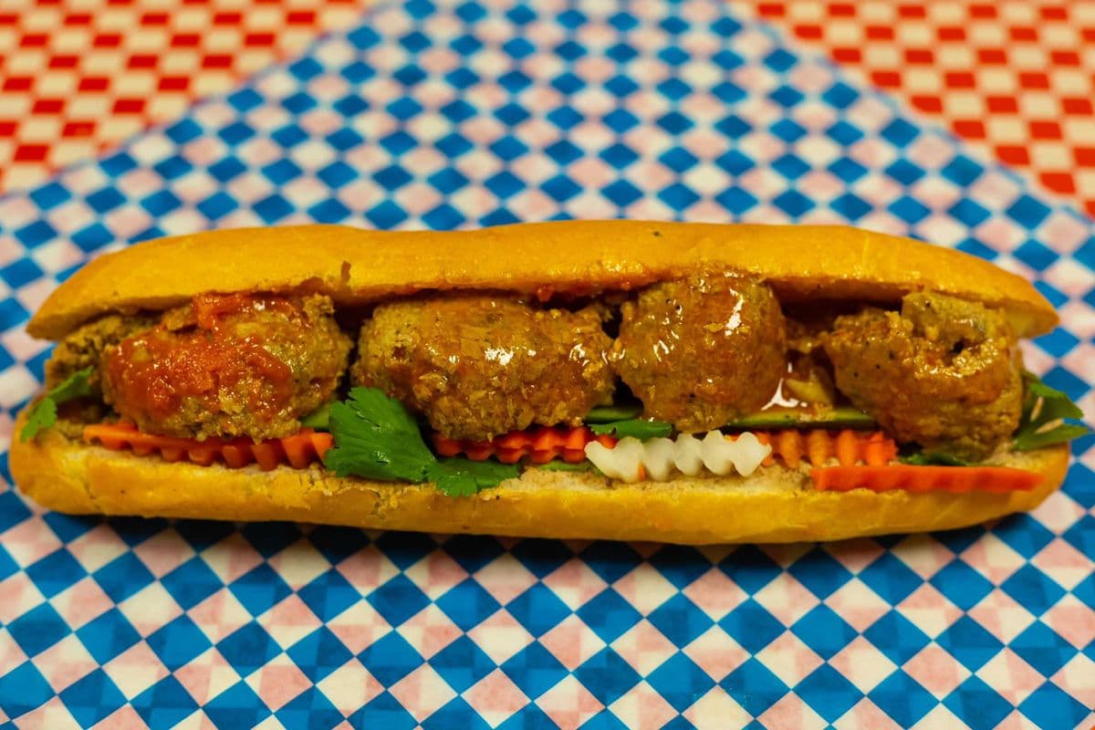 S06. Bánh Mì Xíu Mại