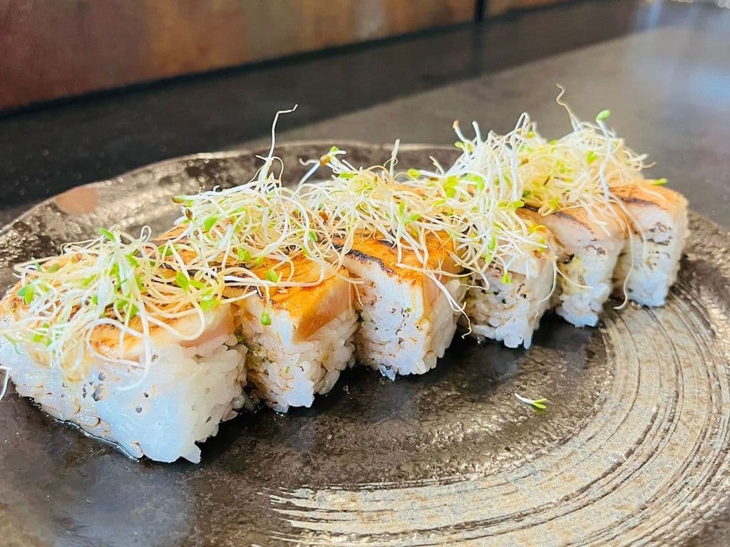Tuna Poke Oshi Sushi