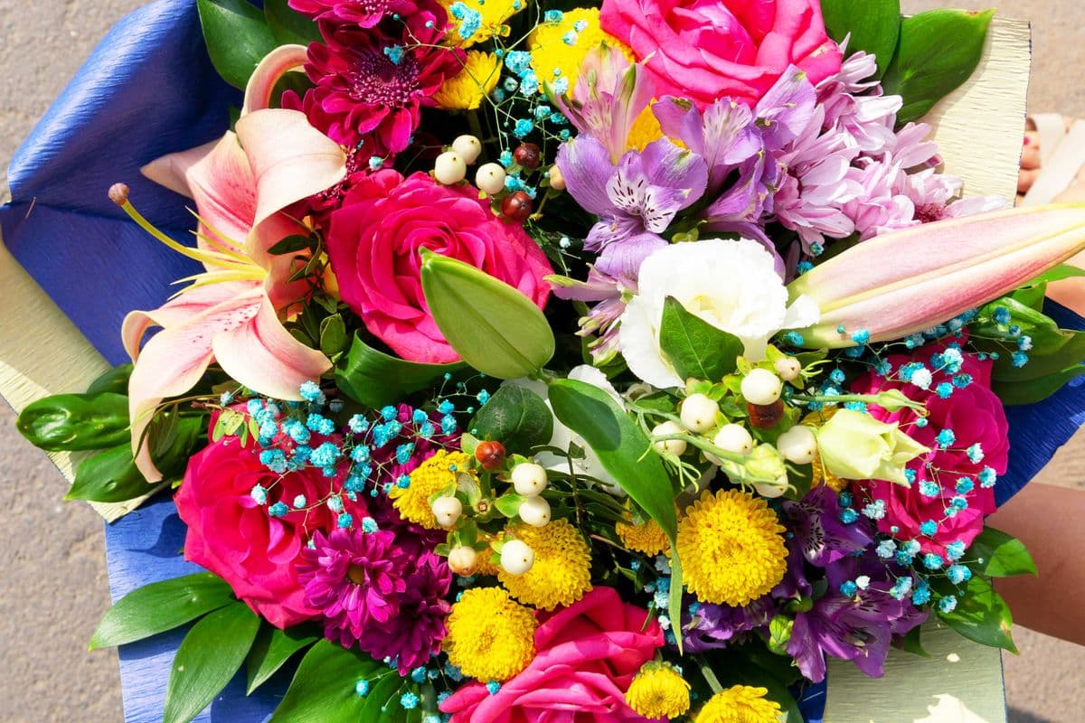 Signature Wrapped Flowers ( Large)