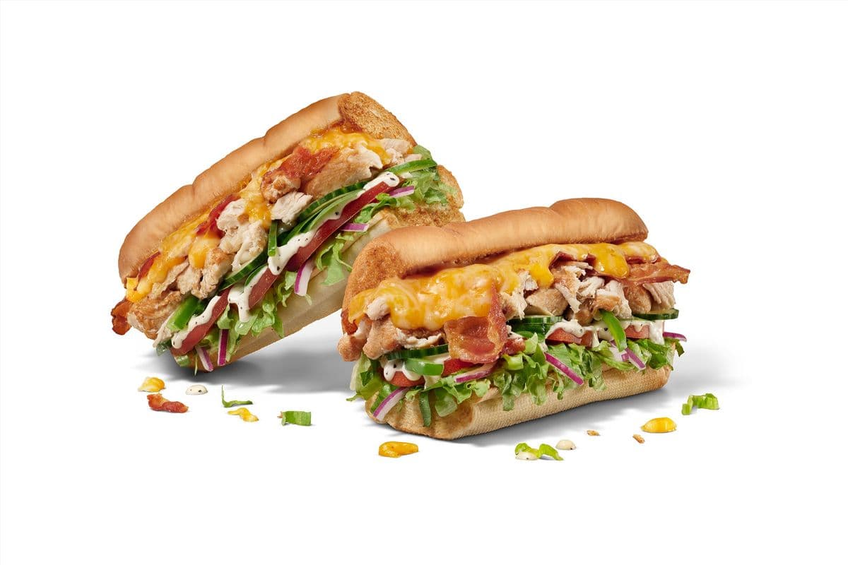 Footlong Chicken Rancher Sub (1100 Cals)