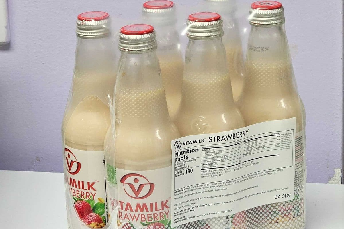 Vita Milk Strawberry (6 packs)