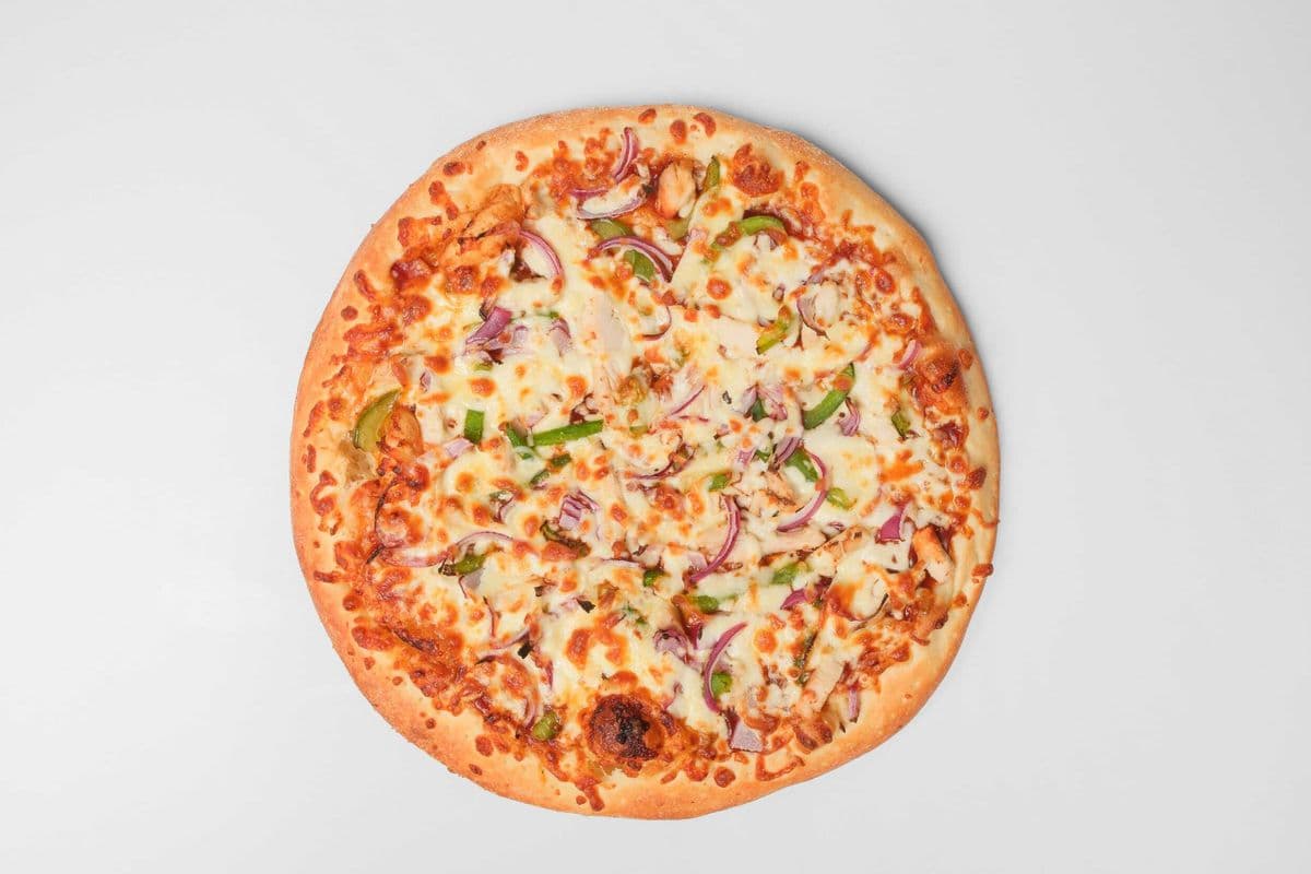 Large BBQ Chicken Pizza