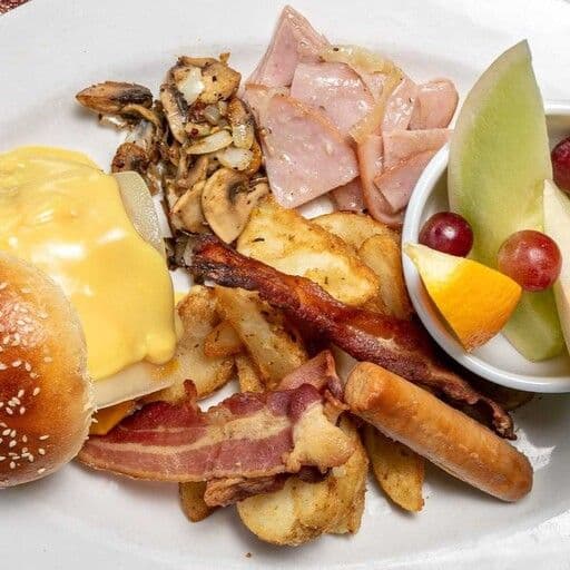 Œuf bénédictine / Egg Benedict Brunch
