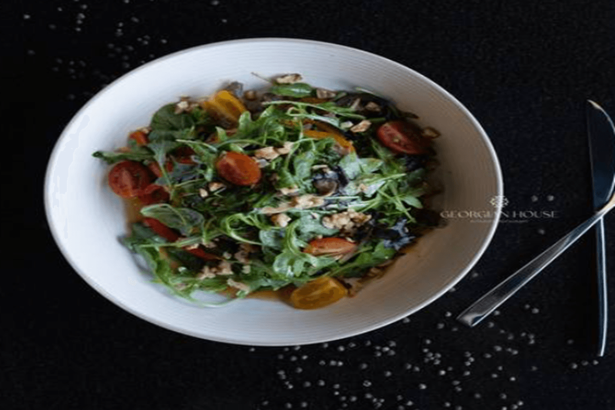 Warm Salad with Veal and Arugula
