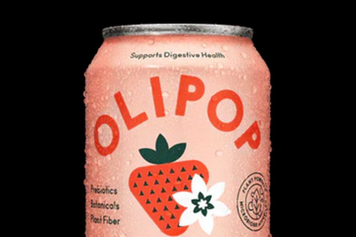 Olipop Strawberry Vanilla Probiotic Soda (12oz)