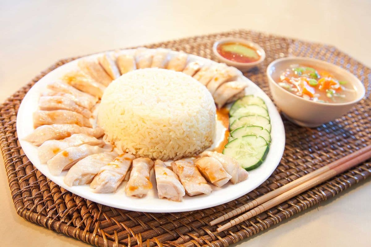 Large Hainanese Chicken Rice