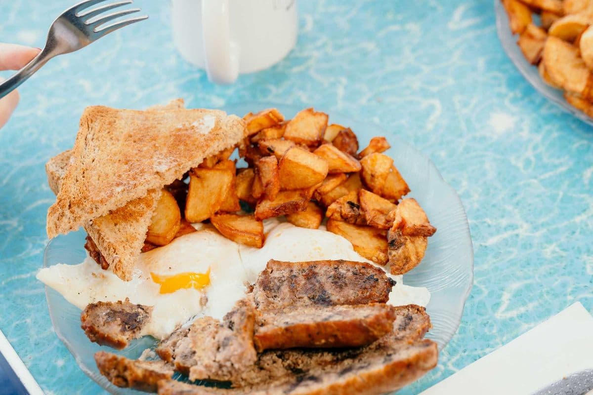 Honey Garlic Sausage and Eggs