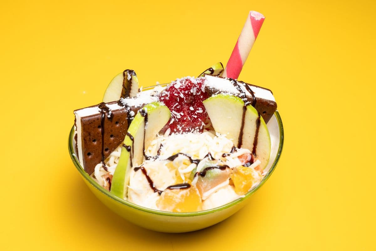 Fruit Salad Colombia Style (Large)