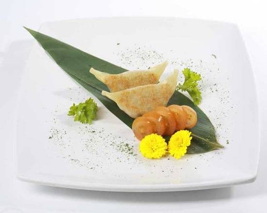 Deep-Fried Chicken Gyoza (6 pcs)