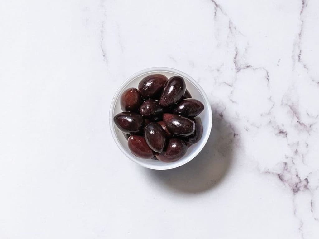Olives 4oz (medium)