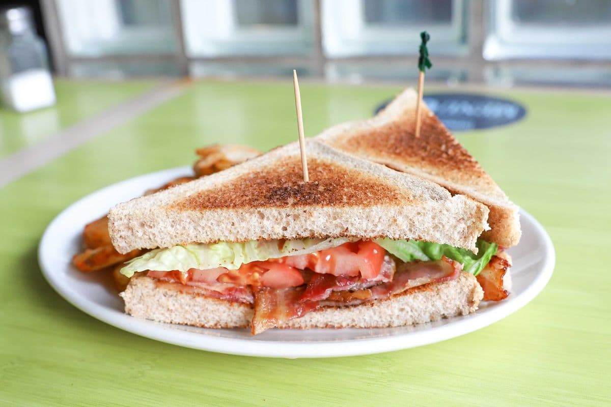 Classic BLT Sandwich