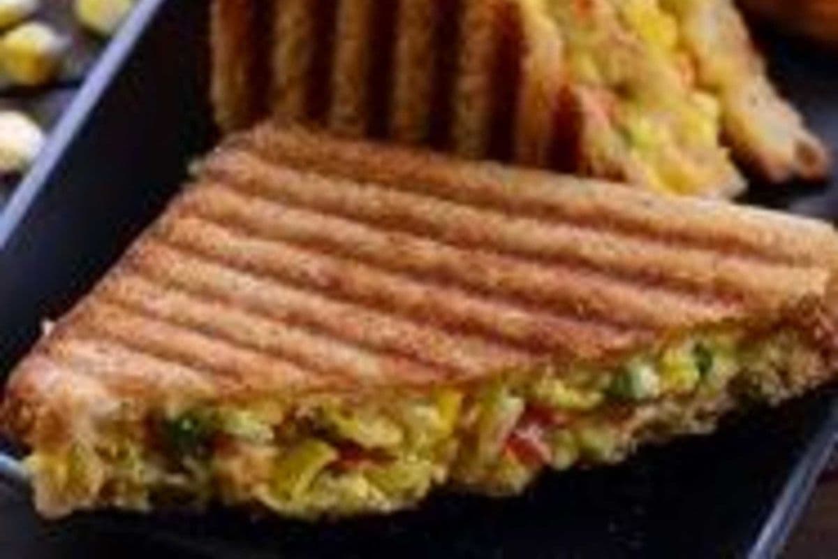Corn Cheese & Paneer Sandwich