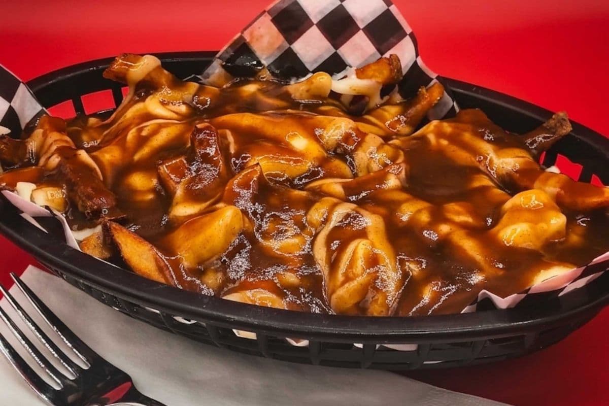 Classic Poutine