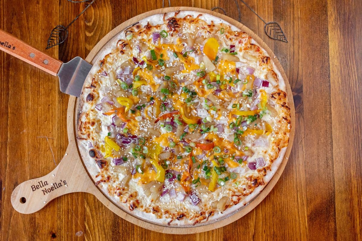 Small Chilli Chicken Pizza