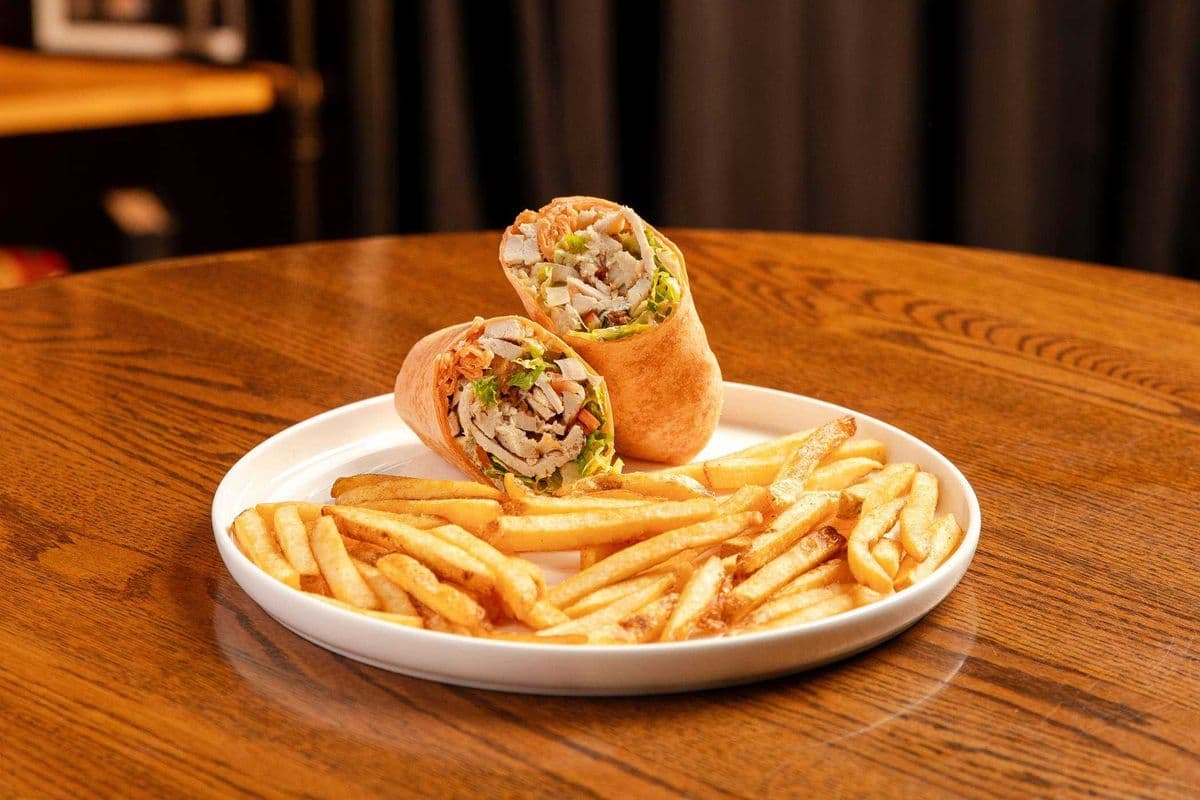 Pubhouse Wrap
