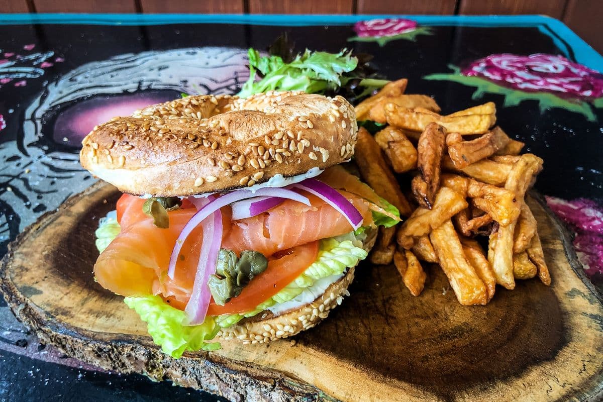 Bagel au saumon fumé / Smoked Salmon Bagel