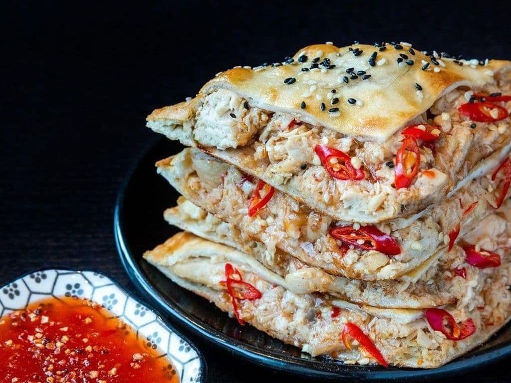 Honey Chilli Chicken Naan