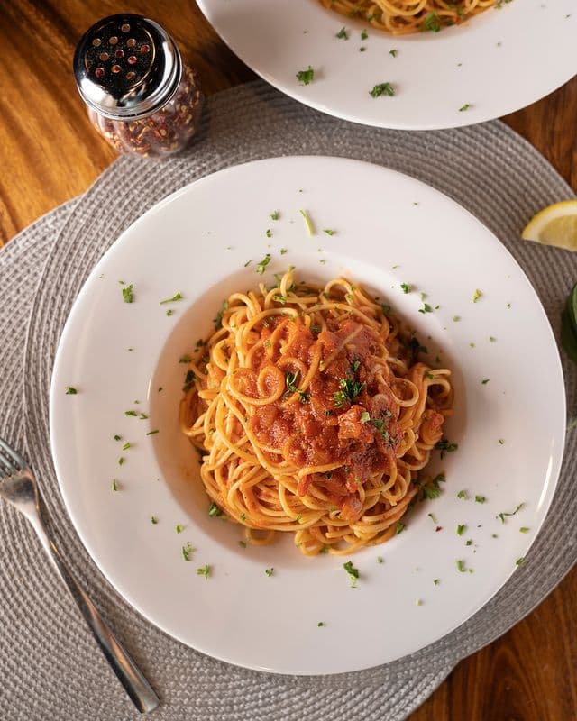 Spaghetti Marinara - Spaghetti Marinara