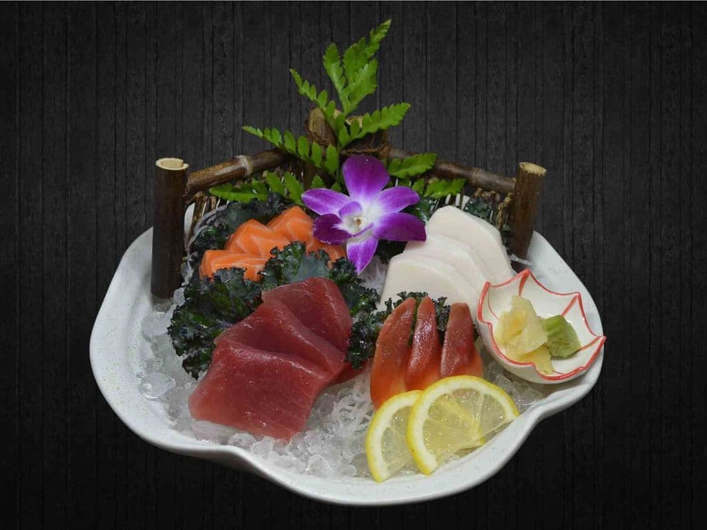 Brown Sashimi Combo (12 pcs)