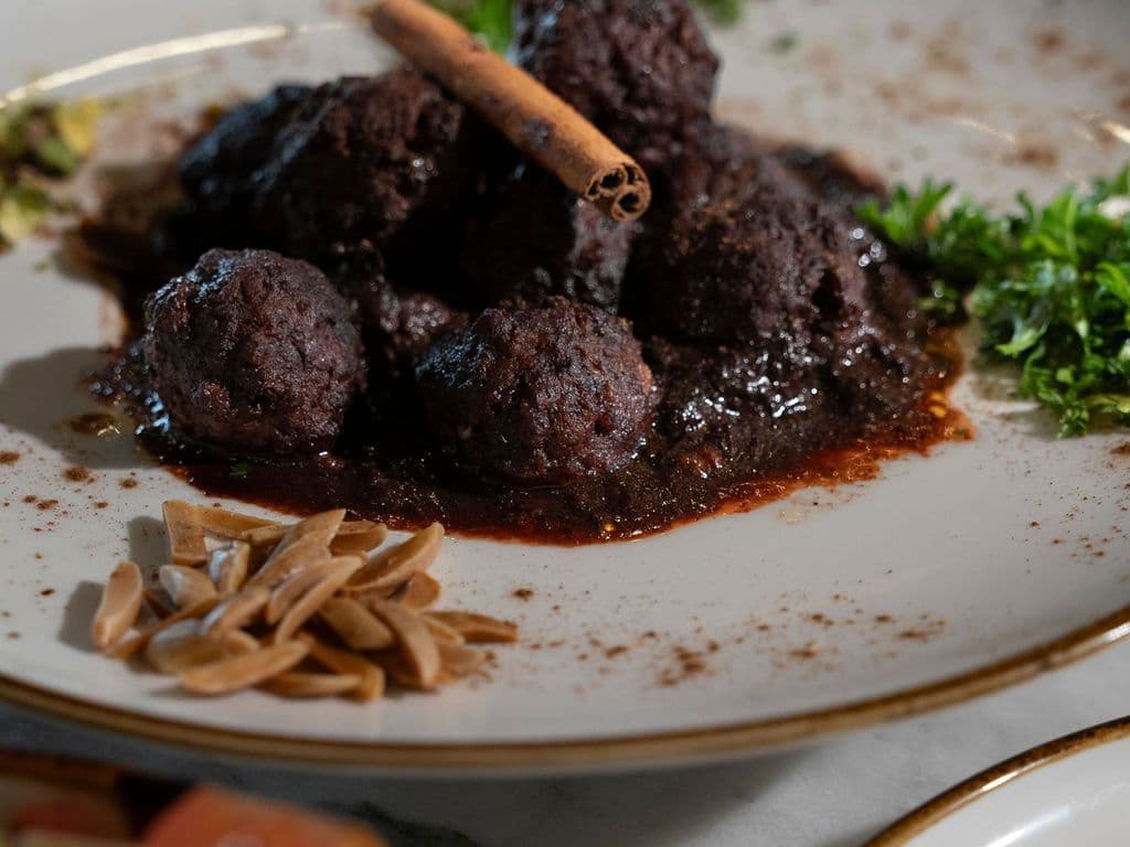 Kabab aux Cerises / Cherry Kabab