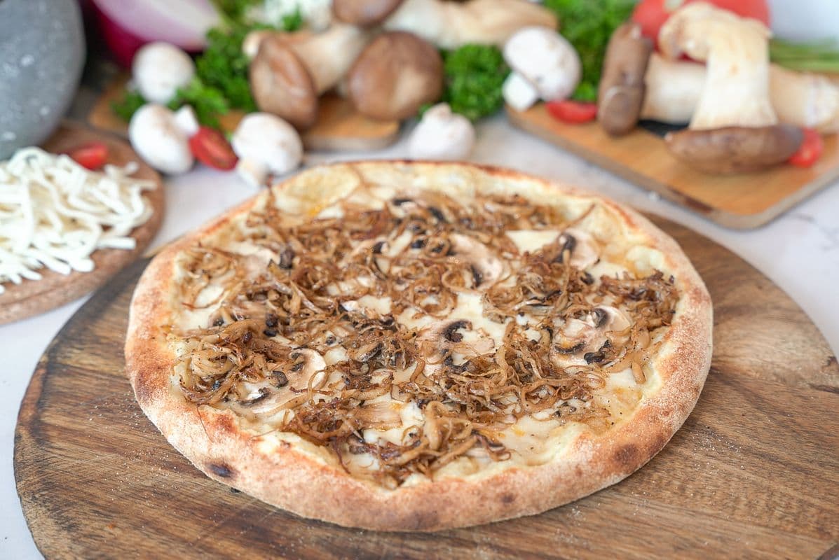 Just 4 Funghi Pizza