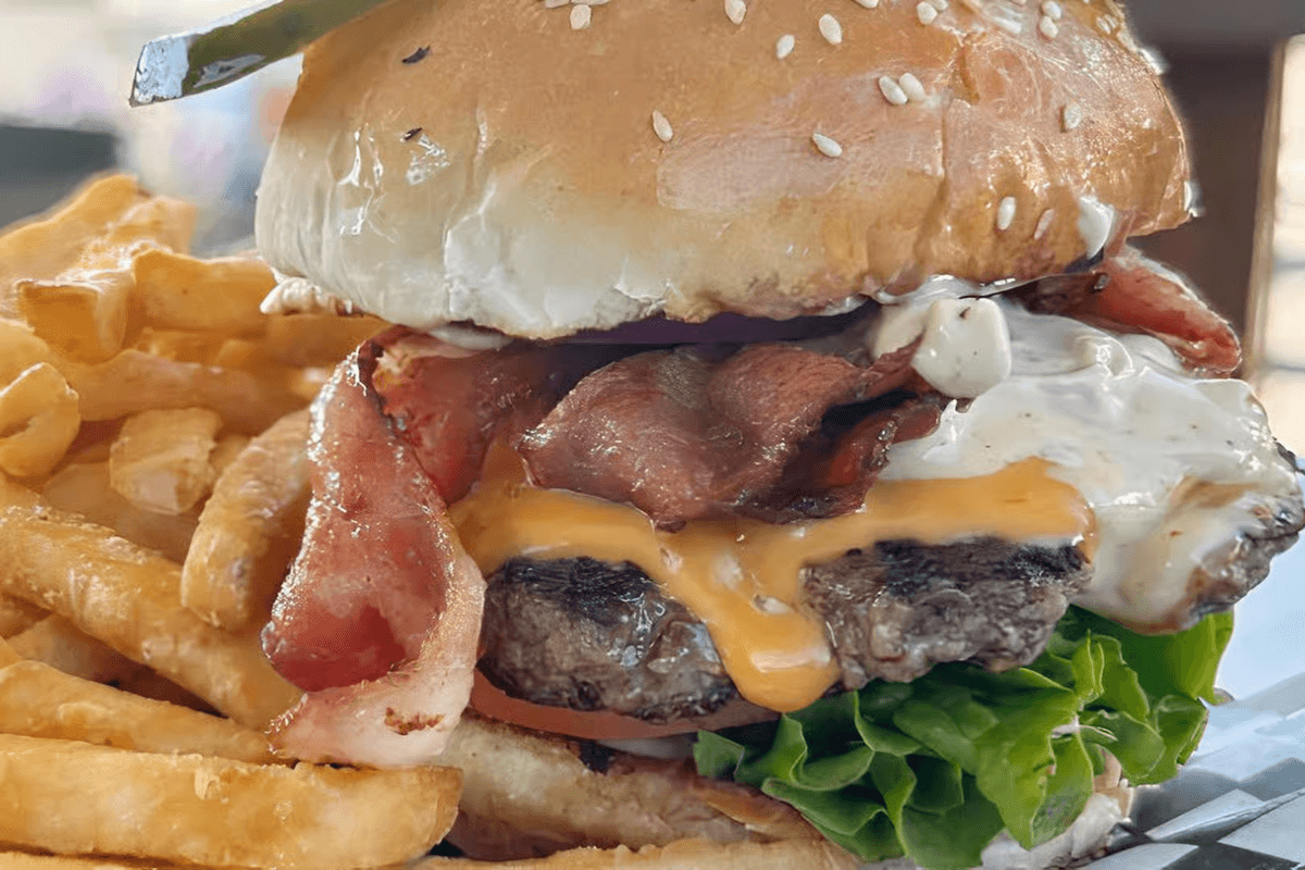 Eatery Burger