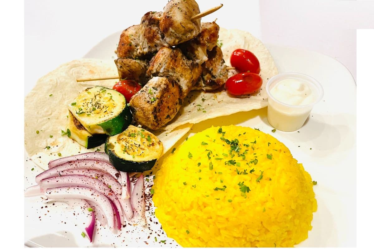 Chicken Kabob Plate (2 Skewers). H (6 Oz chicken)