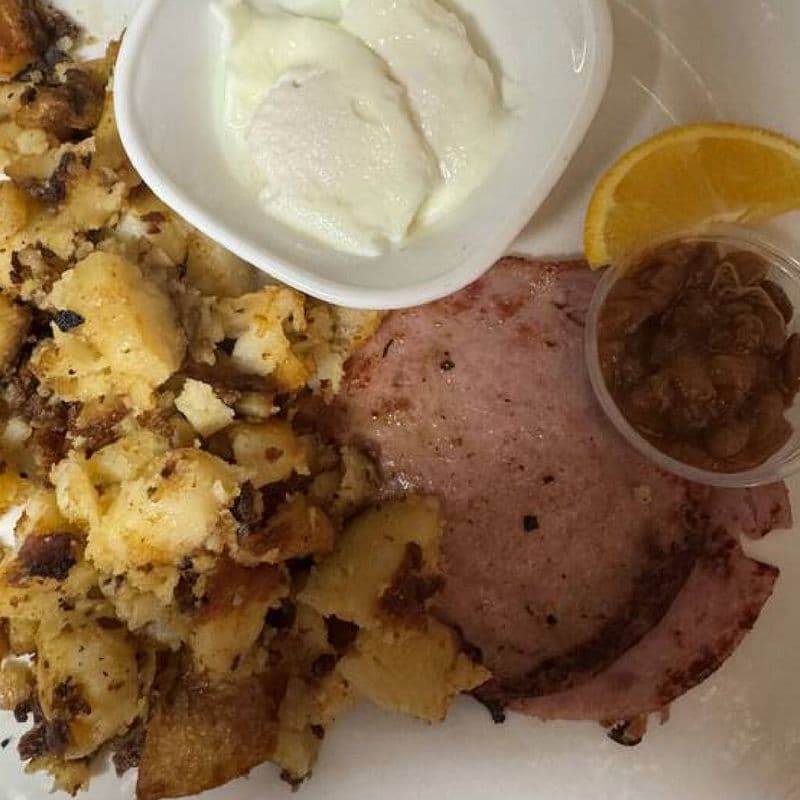 FEATURE BREAKFAST Ham and Eggs