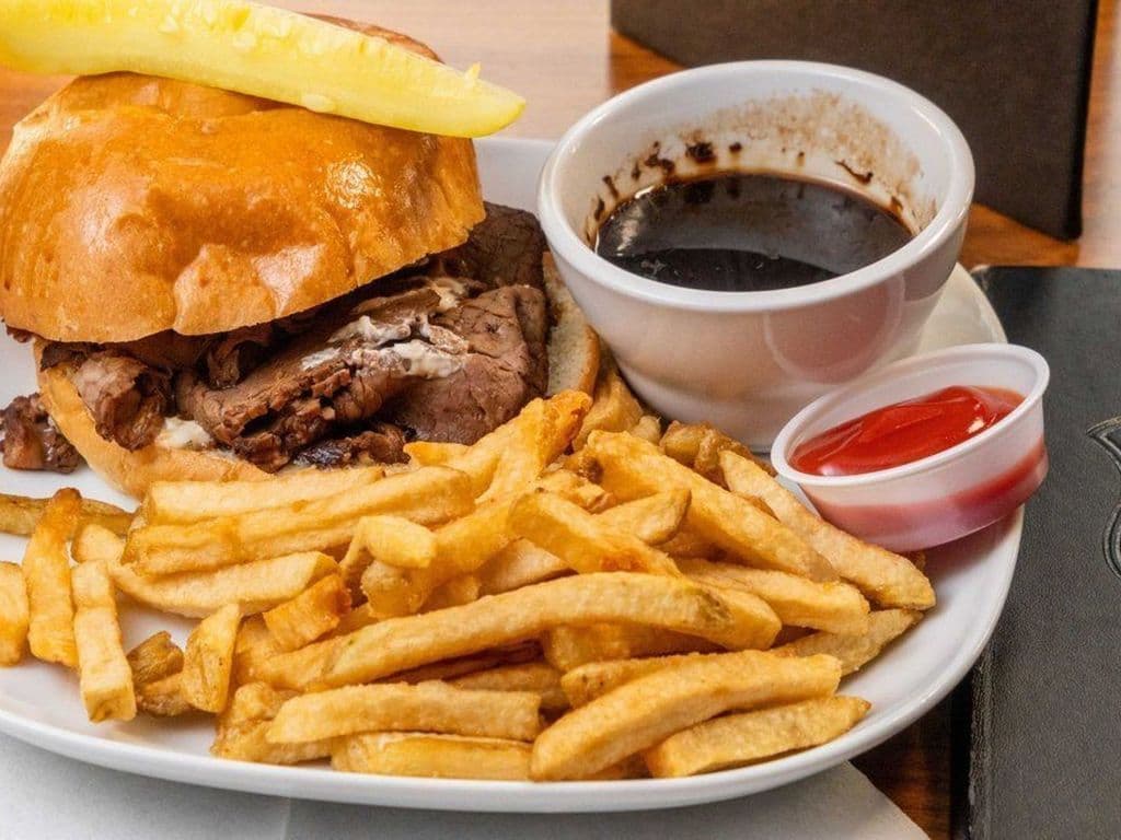 Classic Roast Beef Dip