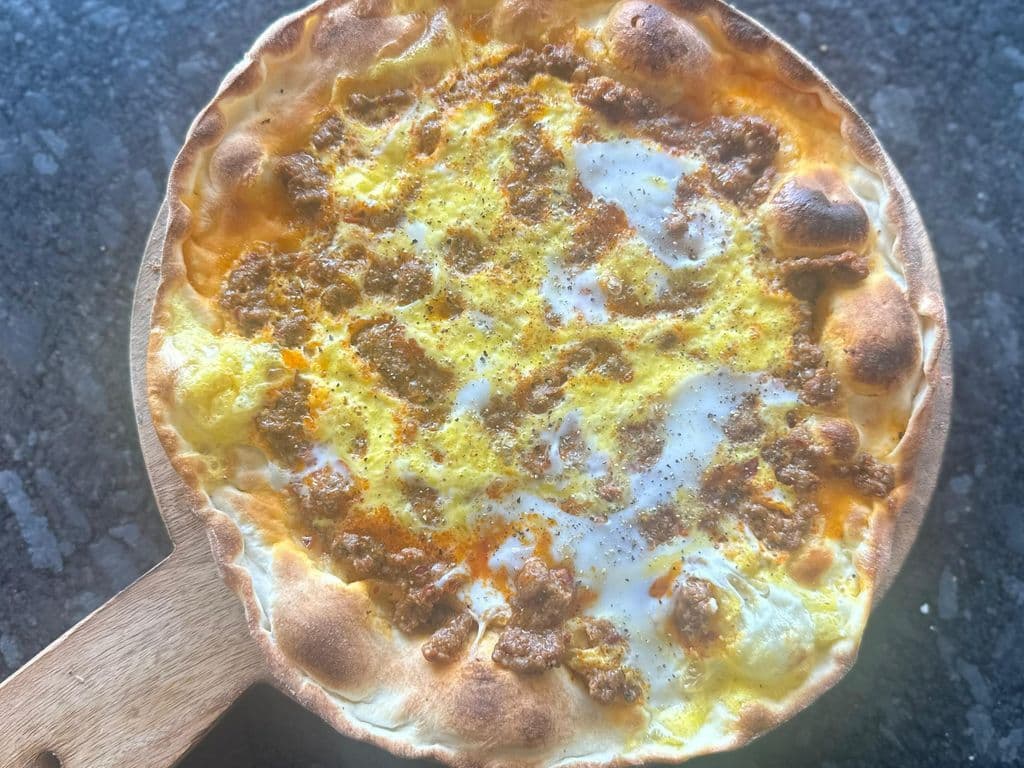 Sujuk with Egg Manakish