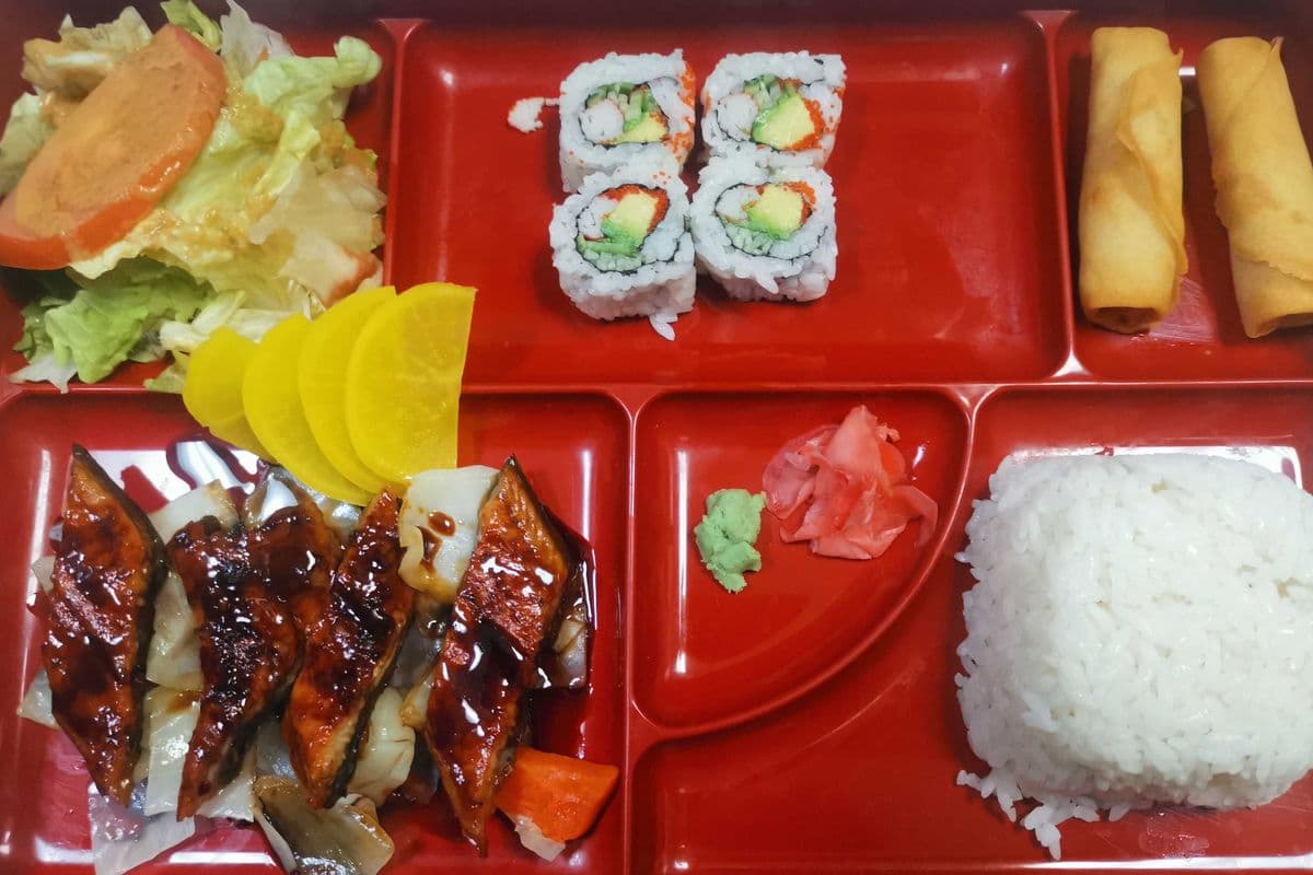 B4. Grilled Eel Lunch Bento