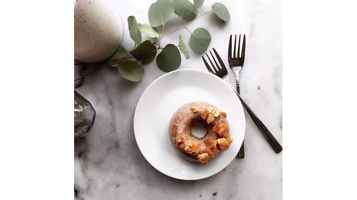 Vegan Baked Donut