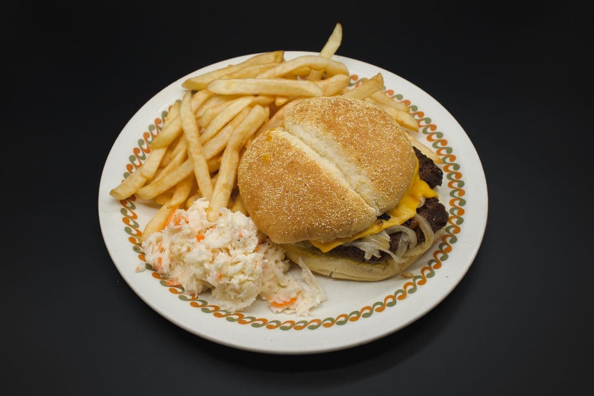 Cousins Cheese Burger