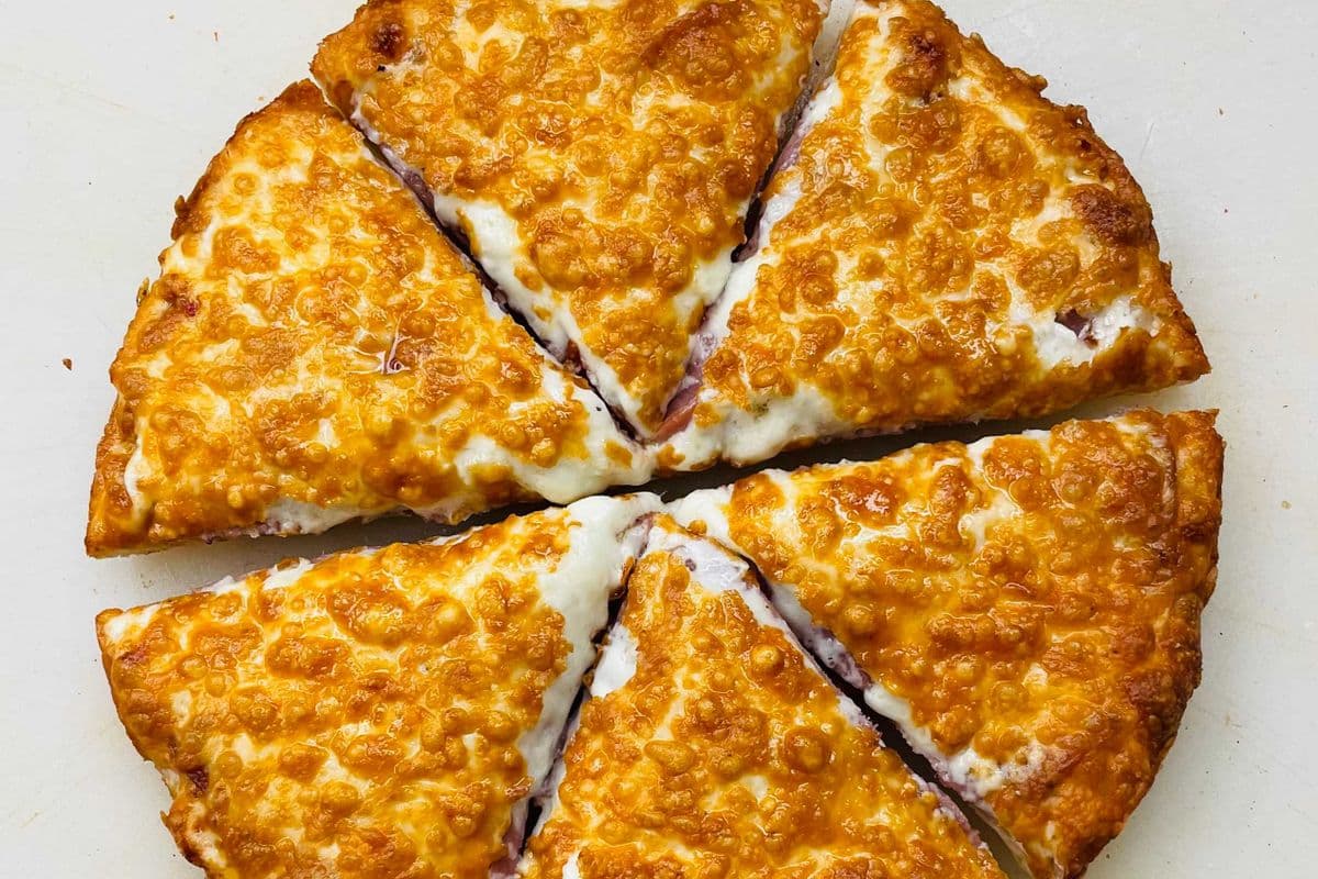 Pizza au Pepperoni