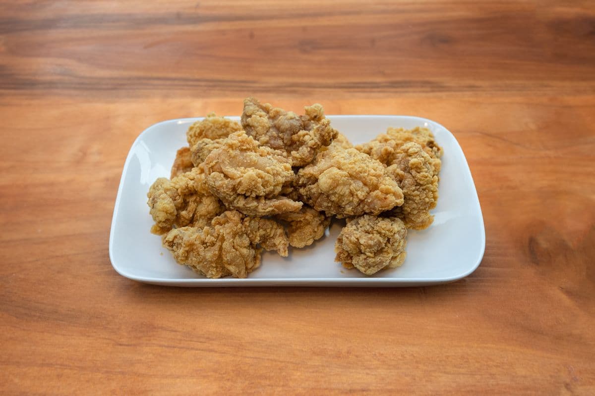 1. Golden Fried Chicken (Large) with Free Radish