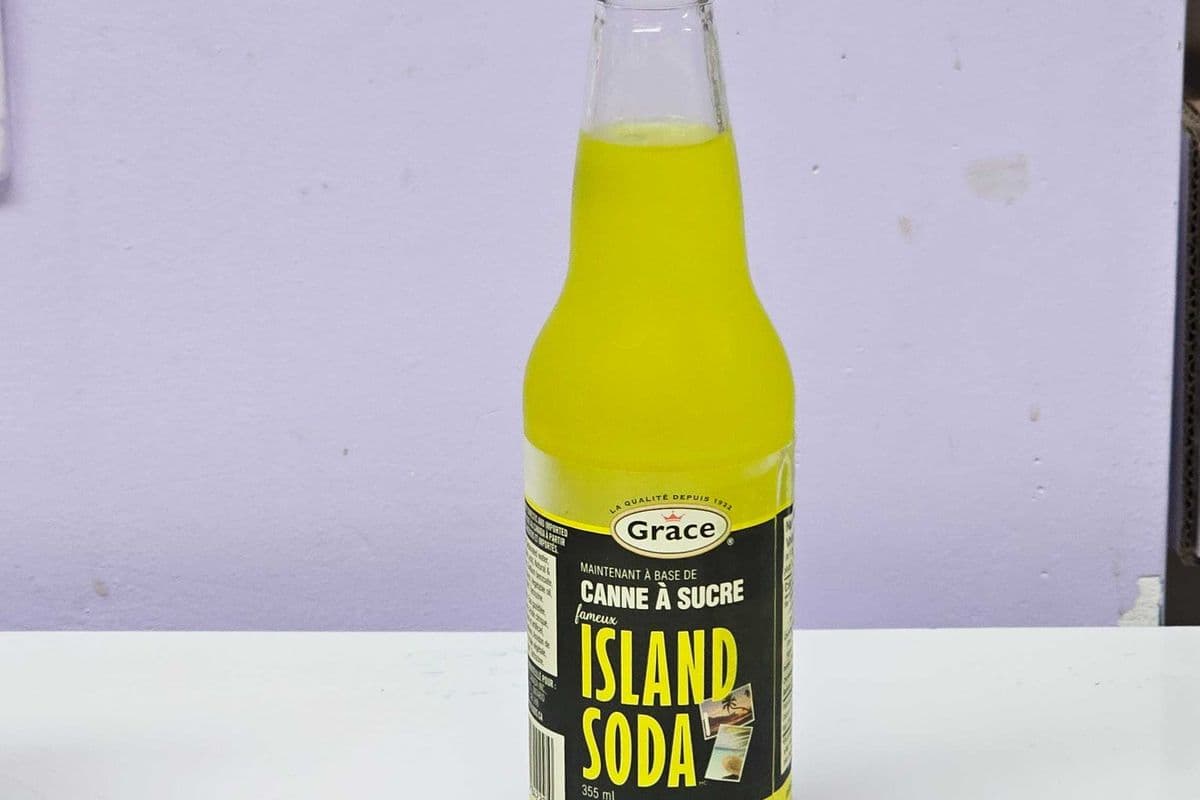 Grace Island Soda (355 ml)