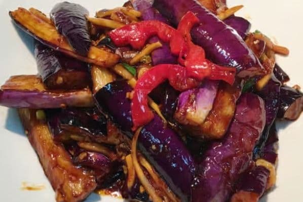 Eggplant with Chilli and Garlic Sauce