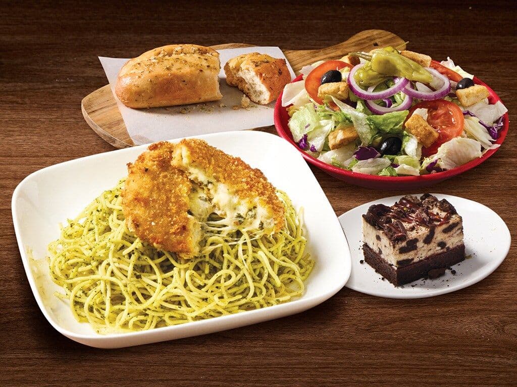 Mario's 3 Course Feast! Five Cheese Fritti Double Pesto Spaghetti
