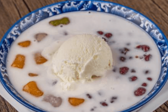 T3. Taro Balls Sago and Red Bean with Coconut Milk and Ice Cream 芋圆红豆椰汁西米露