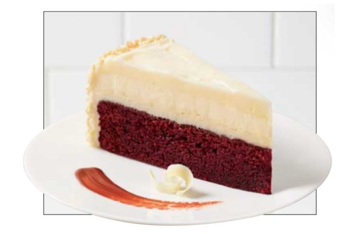 Red Velvet Cake Cheesecake