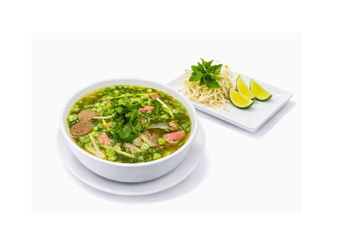 P23. Phở Tái, Bò Viên | Rare Beef, Beef Ball Pho