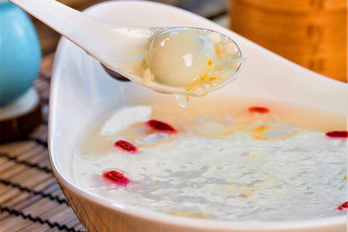 223. Little Glutinous Rice Ball in Sweet Fermented with Rice Wine Sauce - 酒酿小丸子