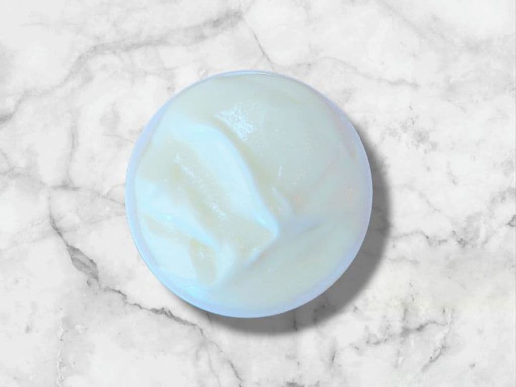 Garlic Sauce 2oz (small)
