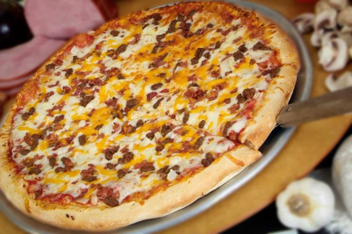 Medium Bacon Double Cheeseburger Pizza