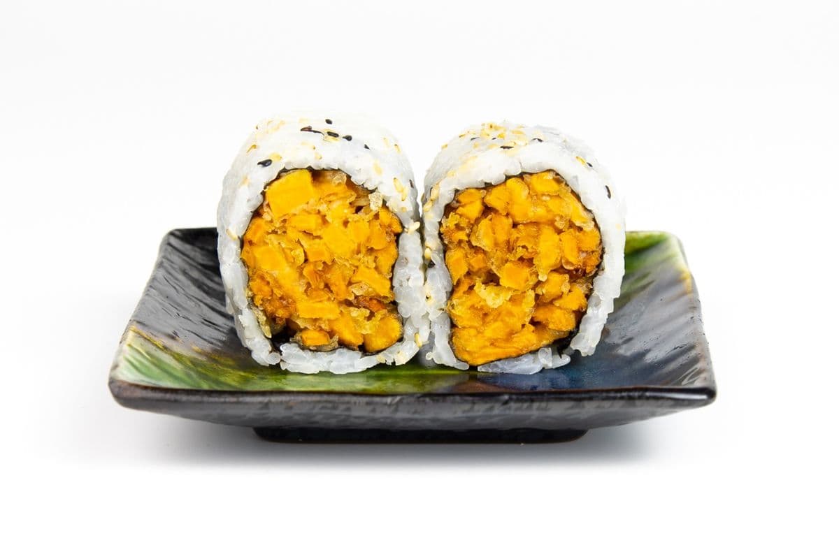 Yam Tempura Roll (6 pcs)