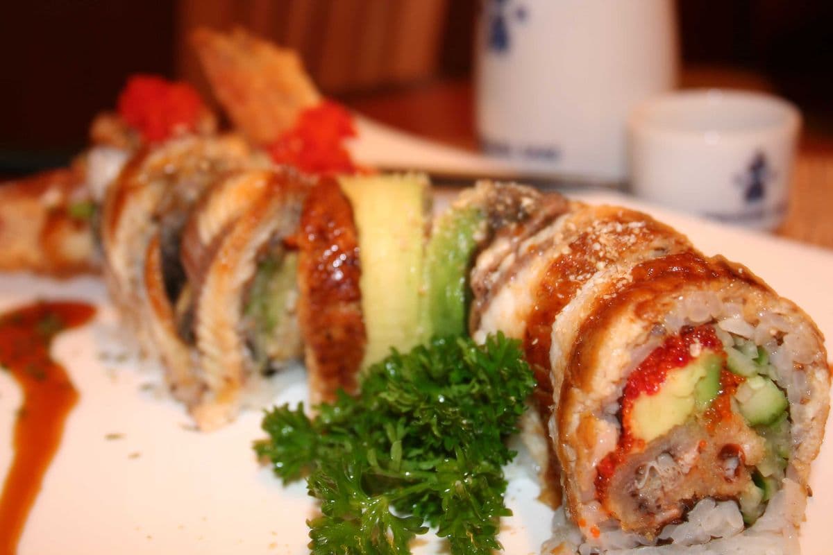 Legend Dragon Roll